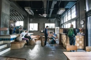 Tokyo hostel guide - Nui. HOSTEL & BAR LOUNGE