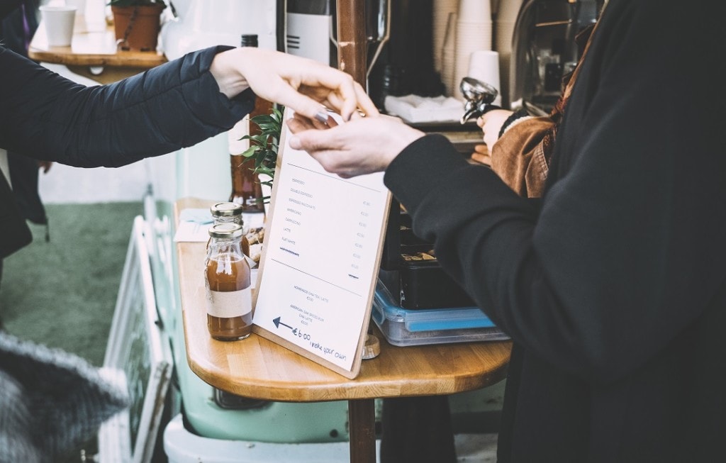 how to earn more travel rewards points