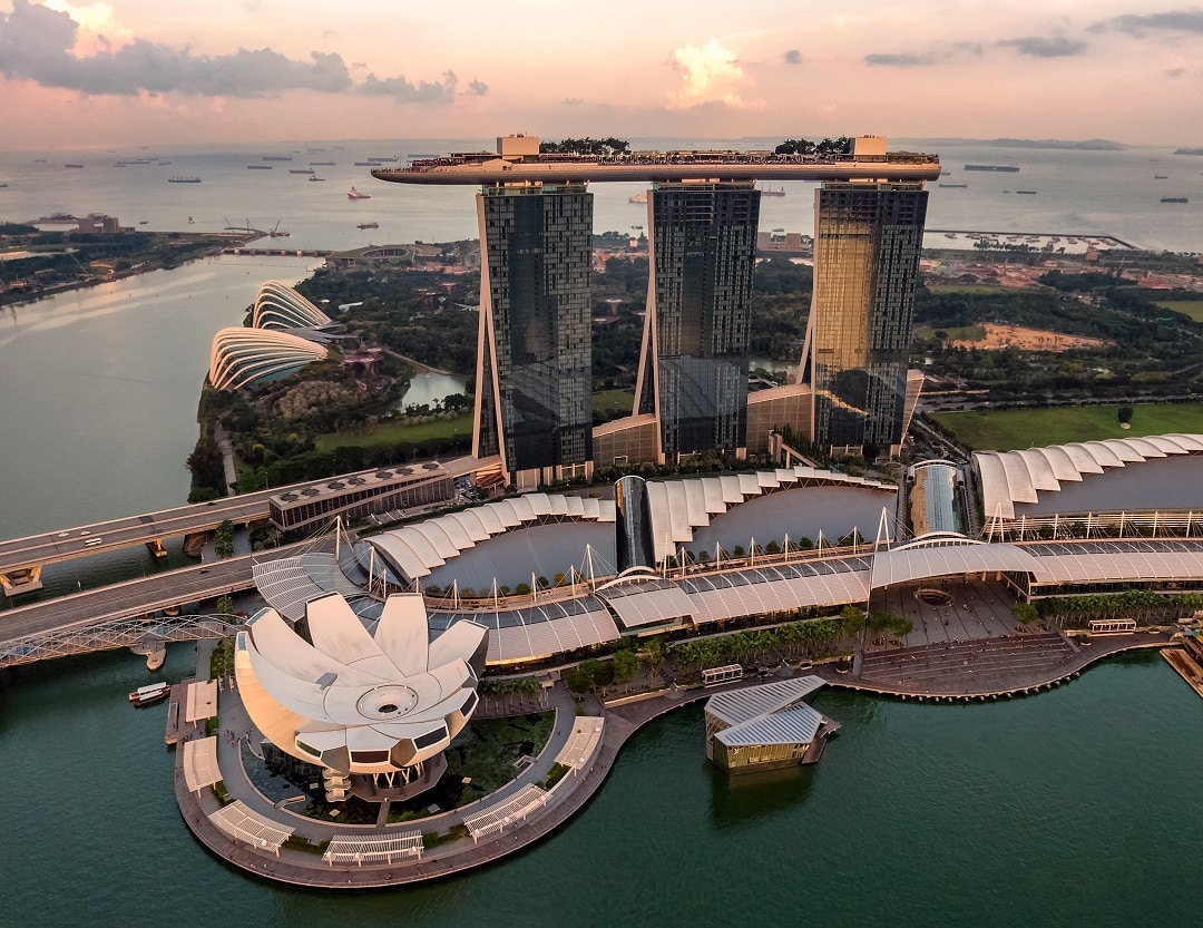 how much does it cost to go to singapore marina