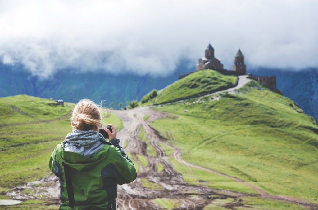 How to Plan a Vacation Without Going Into Debt