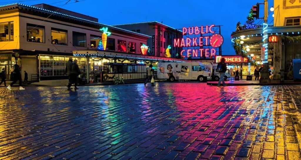 How much does it cost to go to Seattle Pike Place