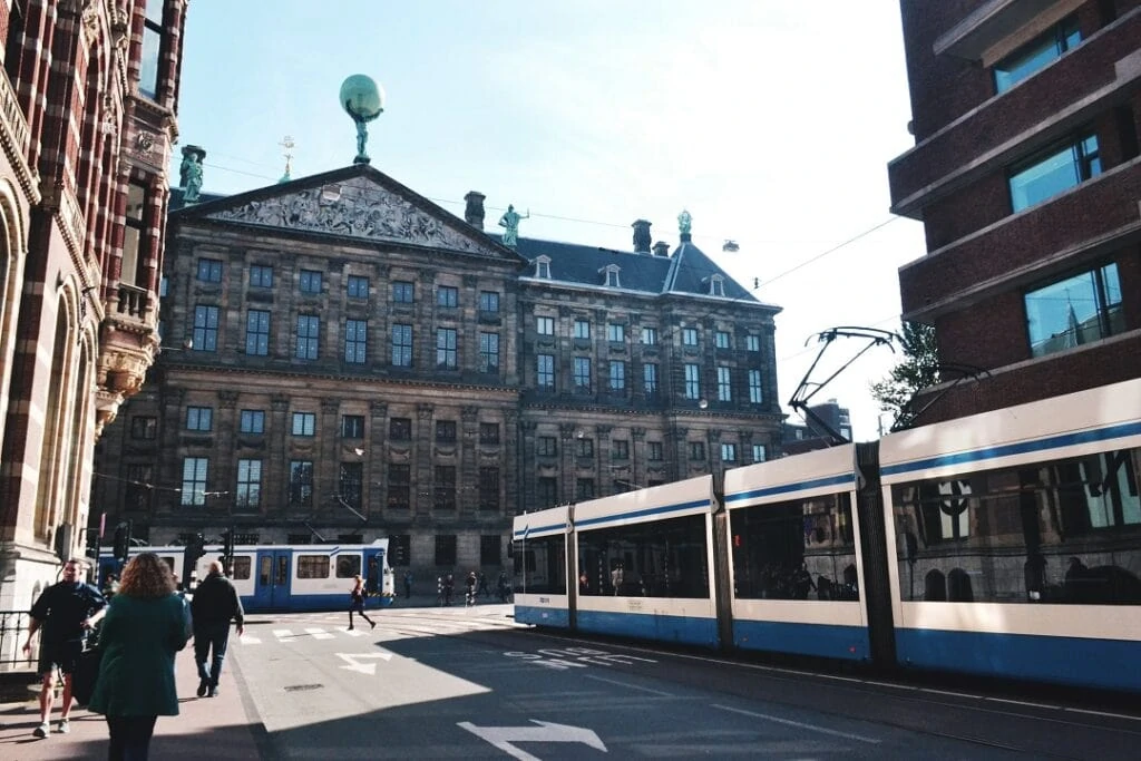 Amsterdam on a budget transportation