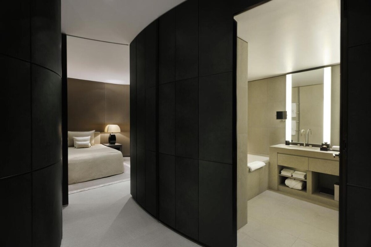 Best hotels in Downtown Dubai - Armani Hotel Dubai