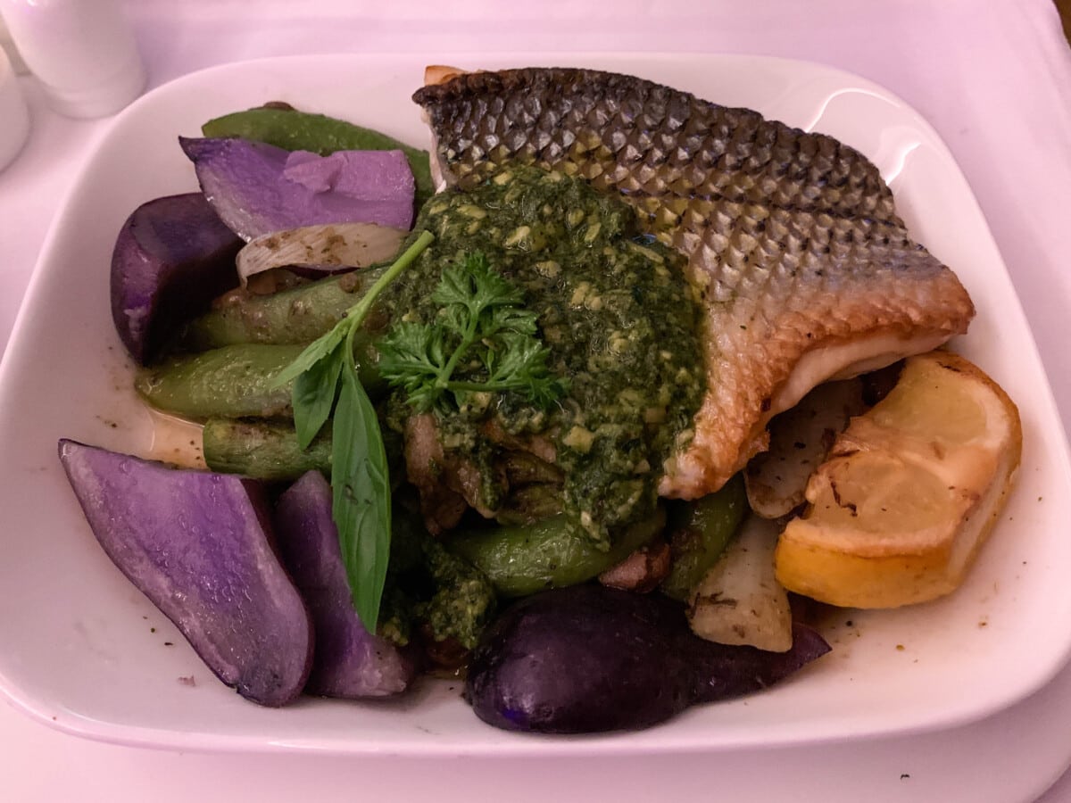 Emirates Business Class Toronto to Dubai food 3