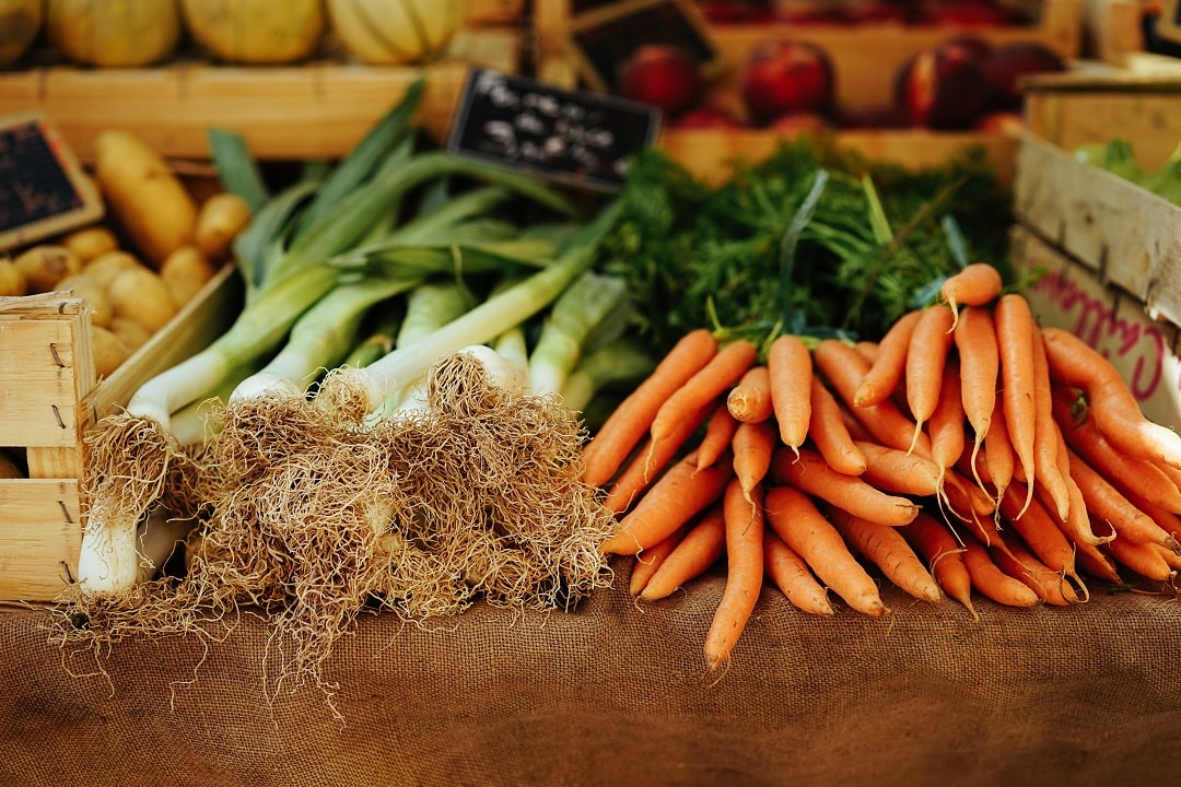huntington beach activities farmers market
